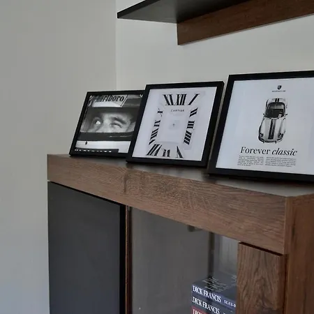 아파트 Newly Renovated House Near Prague